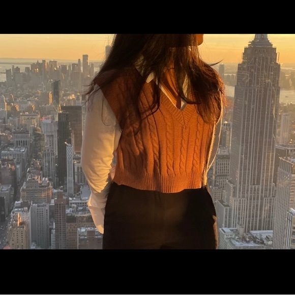 Sweater vest - Picture 5 of 5